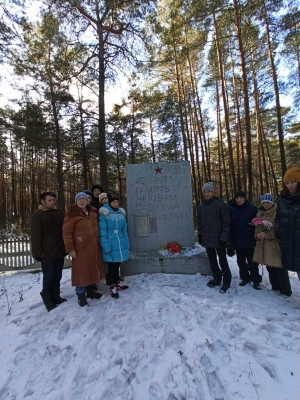 Подробнее о статье Экскурс в историю «Холокост в Красной Слободе и Солигорском районе»