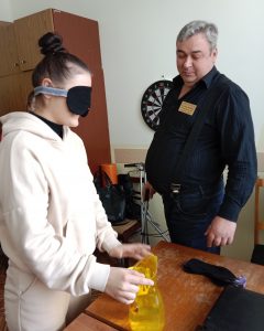 Подробнее о статье Практикум «Заботливые руки» для волонтеров-новичков