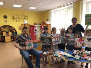 Подробнее о статье Праздничный марафон детства продолжается