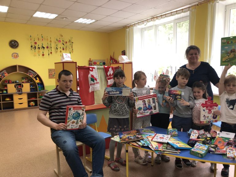 Читать далее о этой статье Праздничный марафон детства продолжается