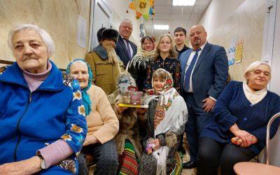Подарки для для граждан пожилого возраста и инвалидов государственного учреждения «Территориальный центр социального обслуживания населения Минского района»