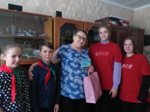 Подробнее о статье Пионеры ГУО «Гимназия №1 г. Воложина» присоединились к благотворительной акции «От всей души»