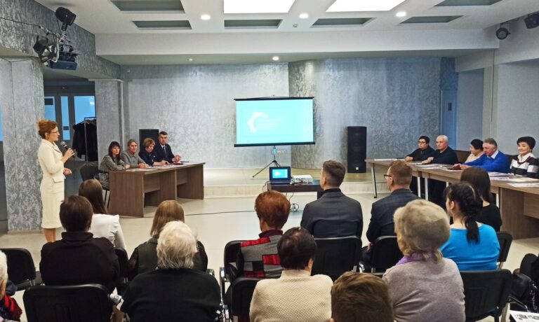 Подробнее о статье В Борисове состоялось торжественное заседание совета пожилых граждан, посвященное 85-летию Минской области