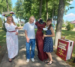 Подробнее о статье «С книгой на скамейке»