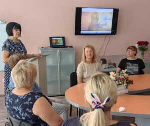 Подробнее о статье Йога лица для пожилых